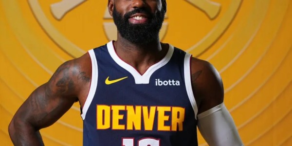 ipad版-34岁生日快乐！NBA官方晒照为小蒂姆-哈达威庆生